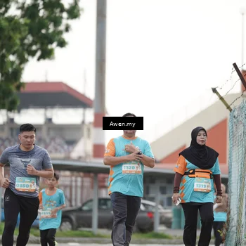 Runner Photo 8338084