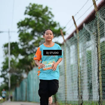 Runner Photo 8338085