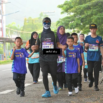 Runner Photo 8338091