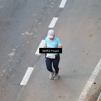 Runner Photo 8338092