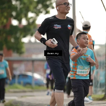 Runner Photo 8338104