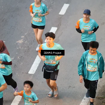 Runner Photo 8338106