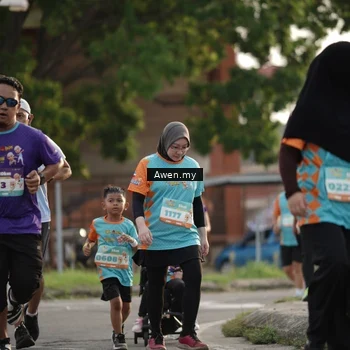 Runner Photo 8338130