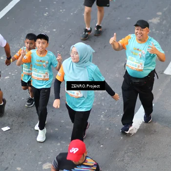 Runner Photo 8338141