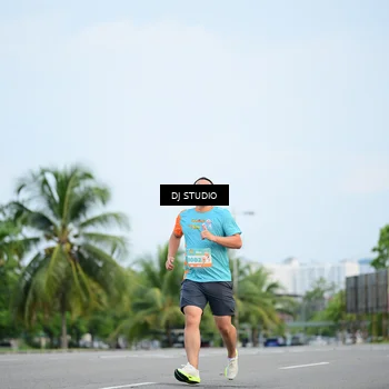 Runner Photo 8338147