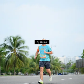 Runner Photo 8338150
