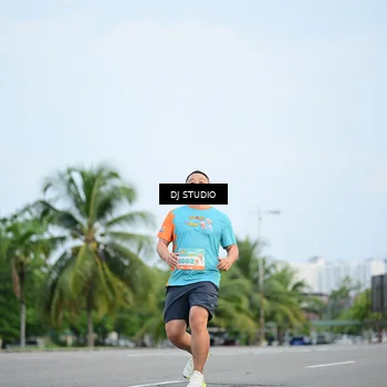 Runner Photo 8338162