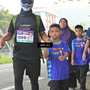 Runner Photo 8338169