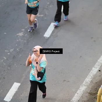 Runner Photo 8338200