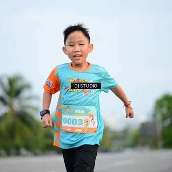 Runner Photo 8338208