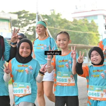 Runner Photo 8338244