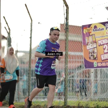 Runner Photo 8338245