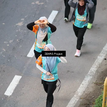 Runner Photo 8338256