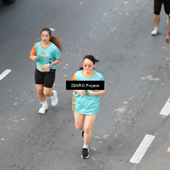 Runner Photo 8338295