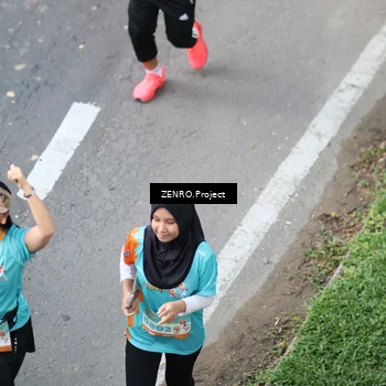 Runner Photo 8338296