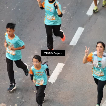 Runner Photo 8338308