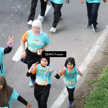 Runner Photo 8338311