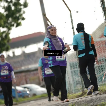 Runner Photo 8338323