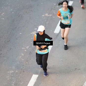 Runner Photo 8338343