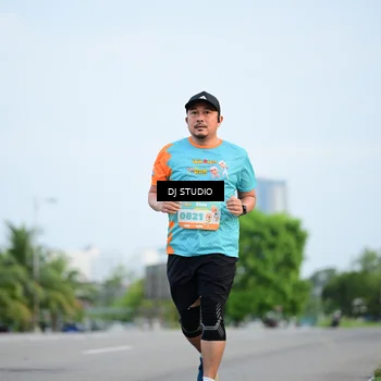 Runner Photo 8338357