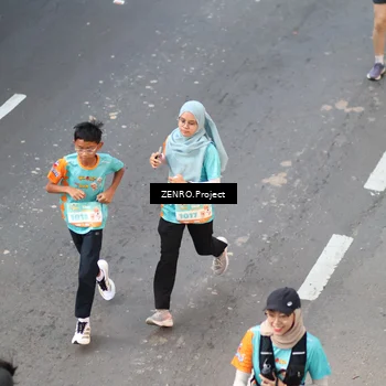 Runner Photo 8338374