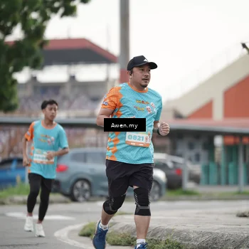 Runner Photo 8338381