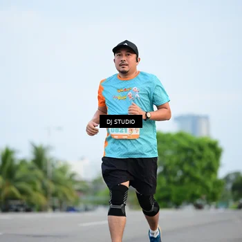 Runner Photo 8338384