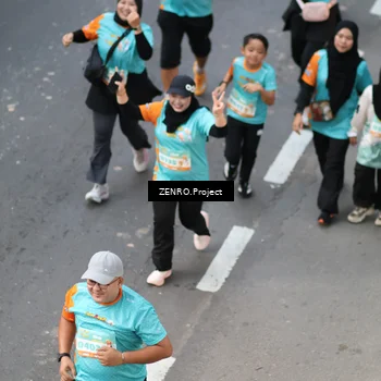 Runner Photo 8338394