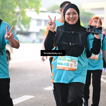 Runner Photo 8338425