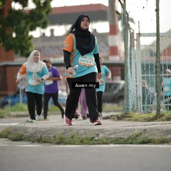Runner Photo 8338426