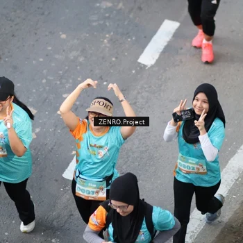 Runner Photo 8338468