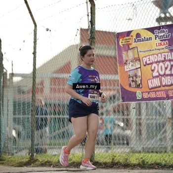 Runner Photo 8338475