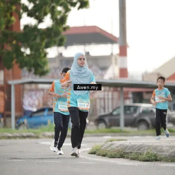 Runner Photo 8338480