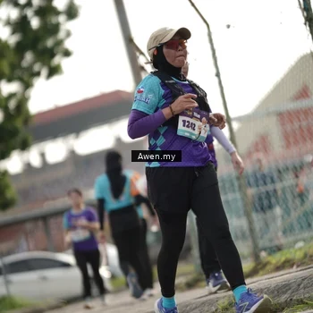 Runner Photo 8338495