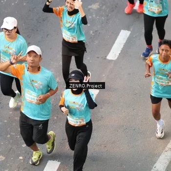 Runner Photo 8338504