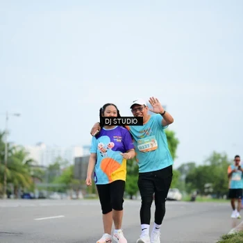 Runner Photo 8338509