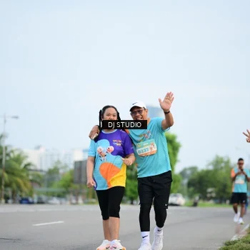 Runner Photo 8338519
