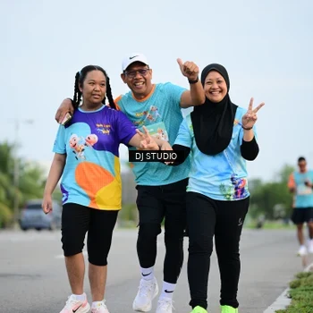 Runner Photo 8338542
