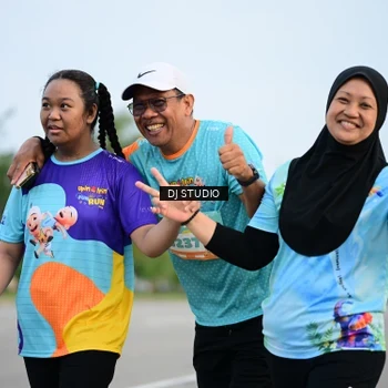 Runner Photo 8338598