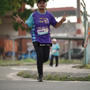 Runner Photo 8338610