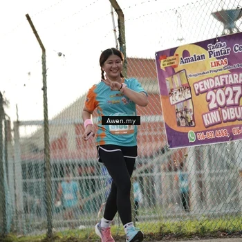 Runner Photo 8338624