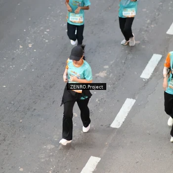 Runner Photo 8338629