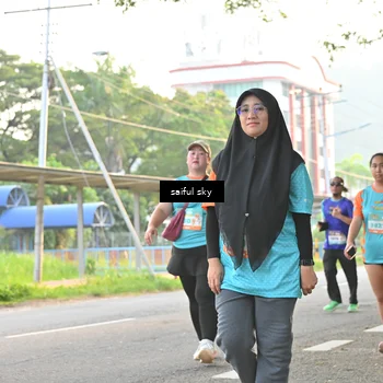 Runner Photo 8338653