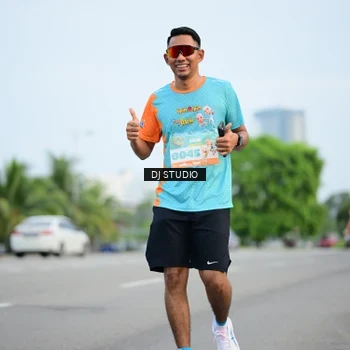 Runner Photo 8338670