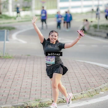 Runner Photo 8338702