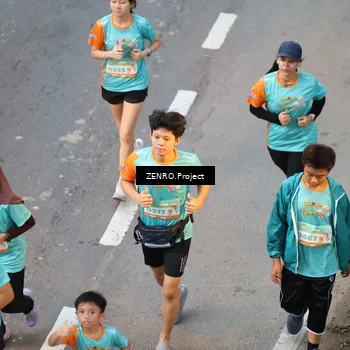 Runner Photo 8338704