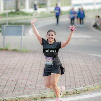 Runner Photo 8338728