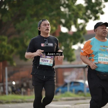 Runner Photo 8338731