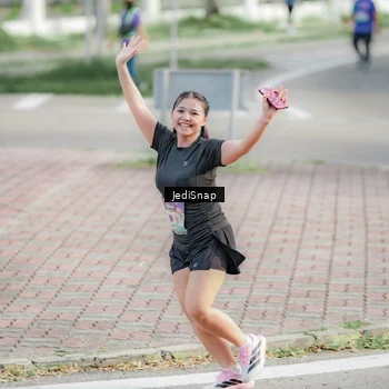 Runner Photo 8338746