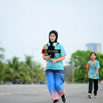 Runner Photo 8338752